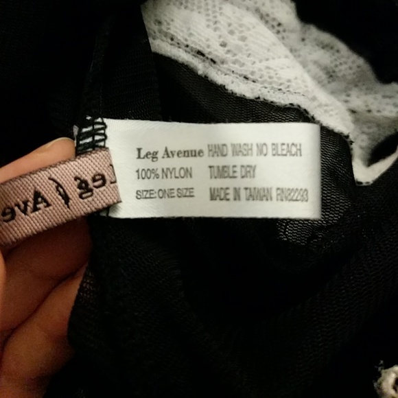 Sexy Maid Lingerie - Picture 5 of 5